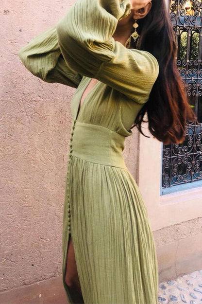 Giselle V Yakalı Plise Maxi Milkmaid Elbise