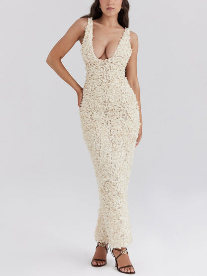 Krem Aplike V Yaka Kolsuz Uzun Elbise