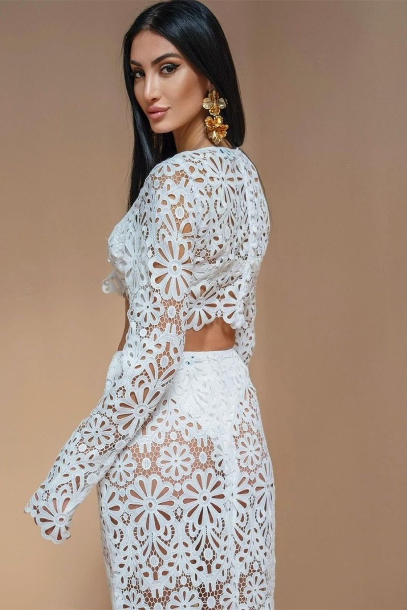 Lena Çiçekli Oyuklu Takım