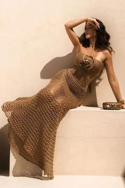 Yedda Boyundan Bağlamalı Tığ İşi Uzun Elbise